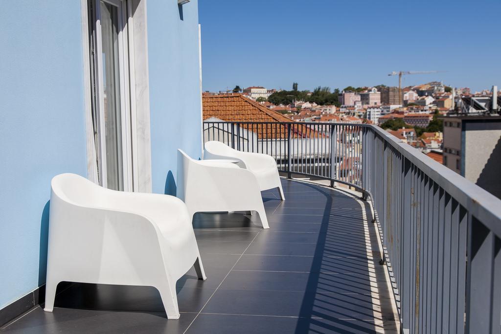 Joivy Joyful 2Br Apt With Terrace Nearby Sao Bento Palace ลิสบอน ภายนอก รูปภาพ